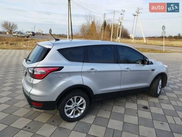 Серый Форд Эскейп, объемом двигателя 2 л и пробегом 134 тыс. км за 12800 $, фото 36 на Automoto.ua