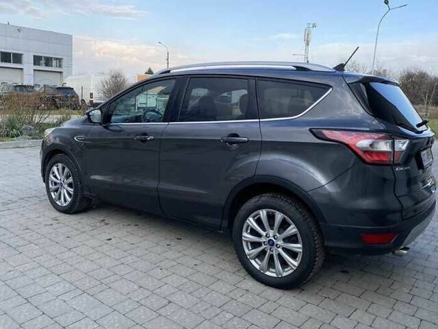 Серый Форд Эскейп, объемом двигателя 2 л и пробегом 115 тыс. км за 9500 $, фото 4 на Automoto.ua