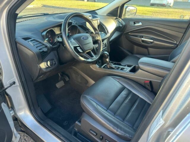 Серый Форд Эскейп, объемом двигателя 2 л и пробегом 68 тыс. км за 7500 $, фото 8 на Automoto.ua