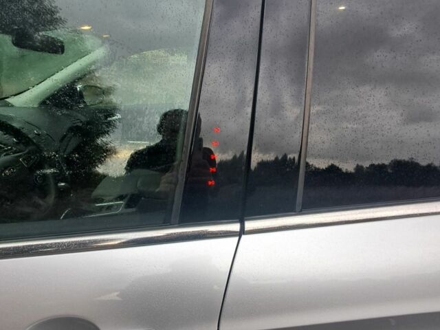 Серый Форд Эскейп, объемом двигателя 1.5 л и пробегом 130 тыс. км за 12500 $, фото 4 на Automoto.ua