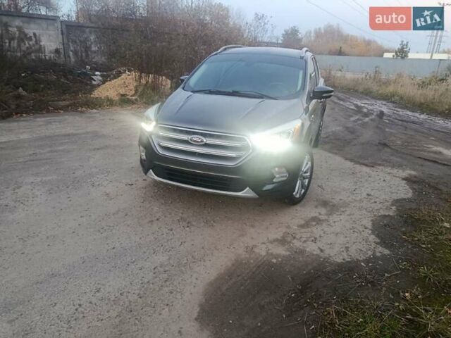 Серый Форд Эскейп, объемом двигателя 1.5 л и пробегом 137 тыс. км за 13000 $, фото 3 на Automoto.ua