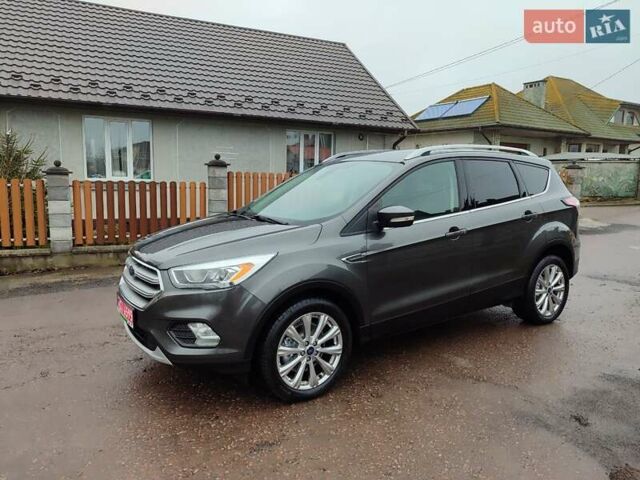 Сірий Форд Ескейп, об'ємом двигуна 2 л та пробігом 204 тис. км за 12200 $, фото 19 на Automoto.ua