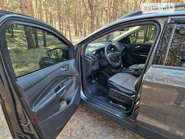 Сірий Форд Ескейп, об'ємом двигуна 2 л та пробігом 110 тис. км за 15400 $, фото 8 на Automoto.ua