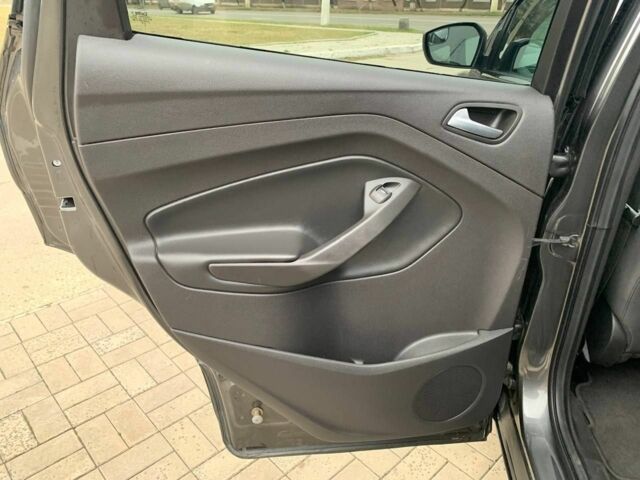 Серый Форд Эскейп, объемом двигателя 1.5 л и пробегом 118 тыс. км за 15087 $, фото 13 на Automoto.ua