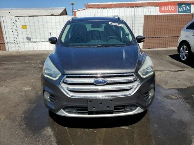 Форд Эскейп 2017 в Житомире на Automoto.ua Серый Форд Эскейп, объемом двигателя 1.5 л и пробегом 163 тыс. км за 1800 $, фото 4 на Automoto.ua
