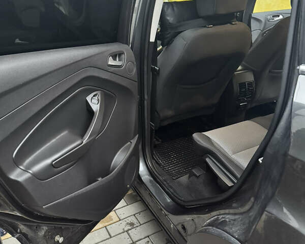 Серый Форд Эскейп, объемом двигателя 1.5 л и пробегом 265 тыс. км за 12500 $, фото 17 на Automoto.ua