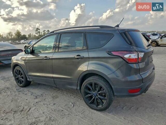 Сірий Форд Ескейп, об'ємом двигуна 0 л та пробігом 77 тис. км за 1400 $, фото 1 на Automoto.ua