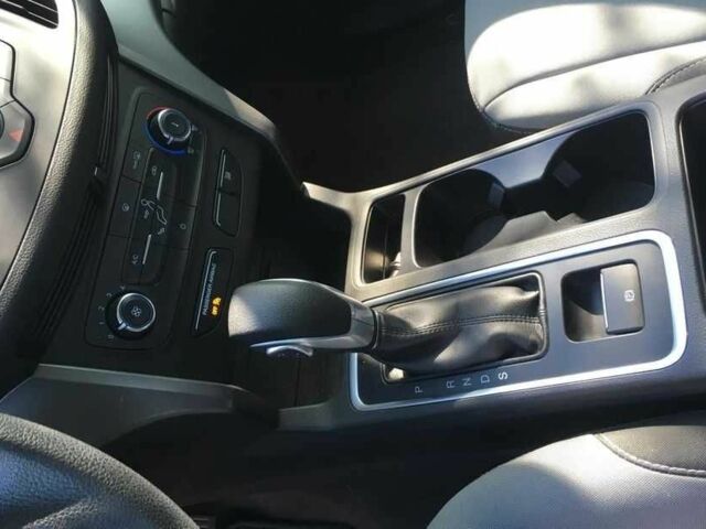 Сірий Форд Ескейп, об'ємом двигуна 2.5 л та пробігом 12 тис. км за 9450 $, фото 8 на Automoto.ua