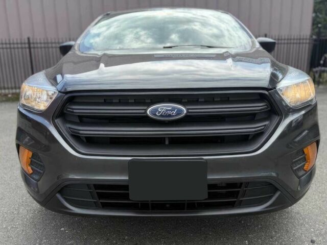 Серый Форд Эскейп, объемом двигателя 2.5 л и пробегом 63 тыс. км за 9500 $, фото 1 на Automoto.ua