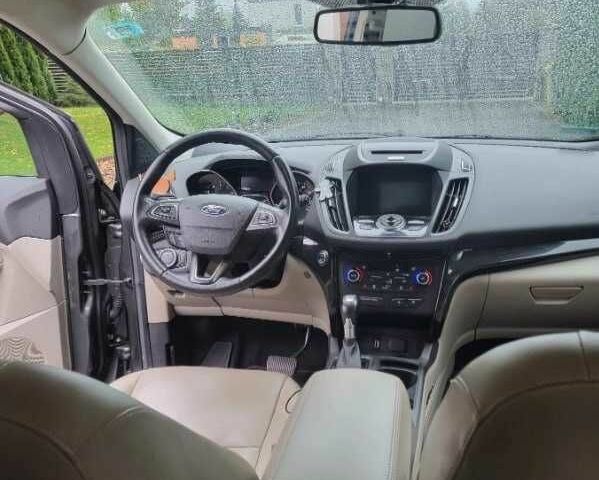 Серый Форд Эскейп, объемом двигателя 2 л и пробегом 123 тыс. км за 9800 $, фото 13 на Automoto.ua