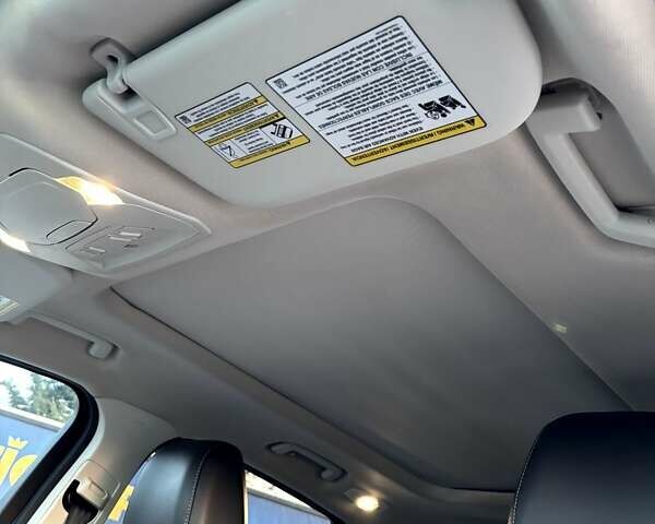 Сірий Форд Ескейп, об'ємом двигуна 1.5 л та пробігом 136 тис. км за 13200 $, фото 14 на Automoto.ua