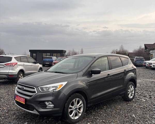 Серый Форд Эскейп, объемом двигателя 1.5 л и пробегом 195 тыс. км за 10699 $, фото 2 на Automoto.ua