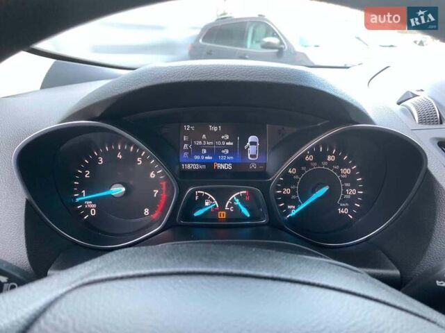 Серый Форд Эскейп, объемом двигателя 1.5 л и пробегом 118 тыс. км за 14690 $, фото 38 на Automoto.ua