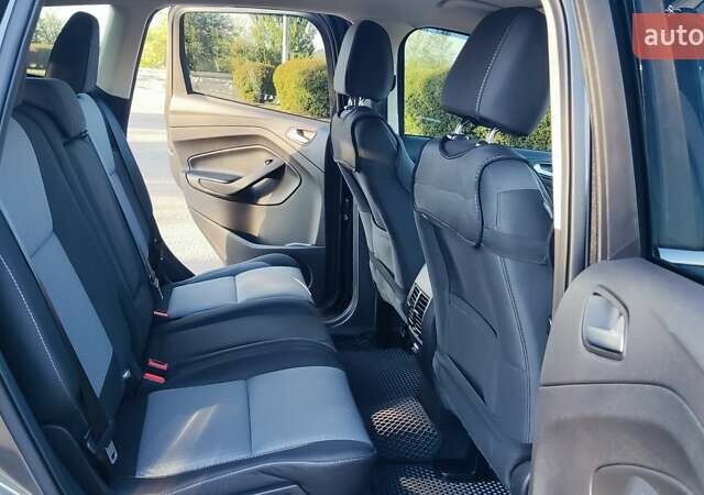 Форд Эскейп 2017 в Кривом Роге на Automoto.ua Серый Форд Эскейп, объемом двигателя 1.5 л и пробегом 81 тыс. км за 12400 $, фото 28 на Automoto.ua