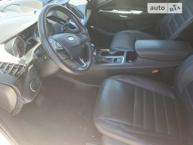 Серый Форд Эскейп, объемом двигателя 2 л и пробегом 65 тыс. км за 3000 $, фото 6 на Automoto.ua