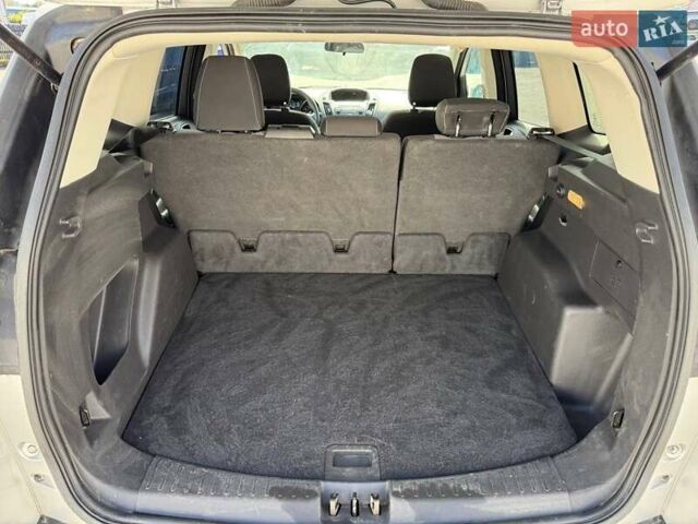 Серый Форд Эскейп, объемом двигателя 2 л и пробегом 172 тыс. км за 10400 $, фото 7 на Automoto.ua