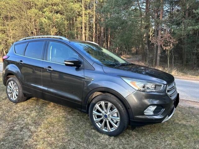 Серый Форд Эскейп, объемом двигателя 0 л и пробегом 82 тыс. км за 9600 $, фото 5 на Automoto.ua