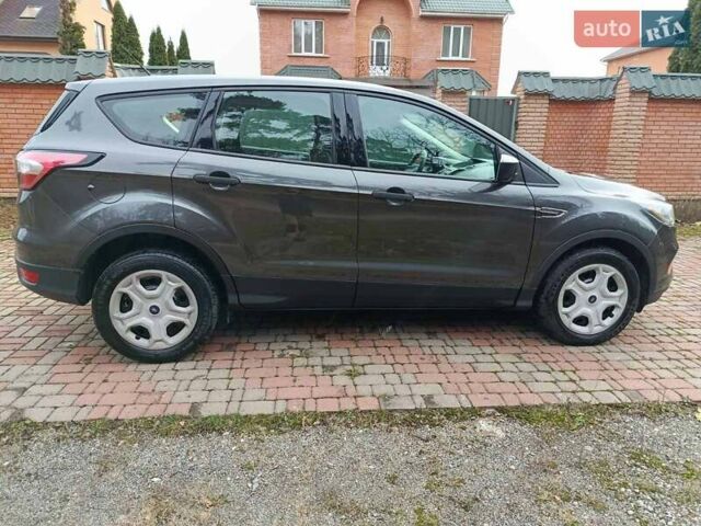 Серый Форд Эскейп, объемом двигателя 2.5 л и пробегом 127 тыс. км за 13499 $, фото 76 на Automoto.ua