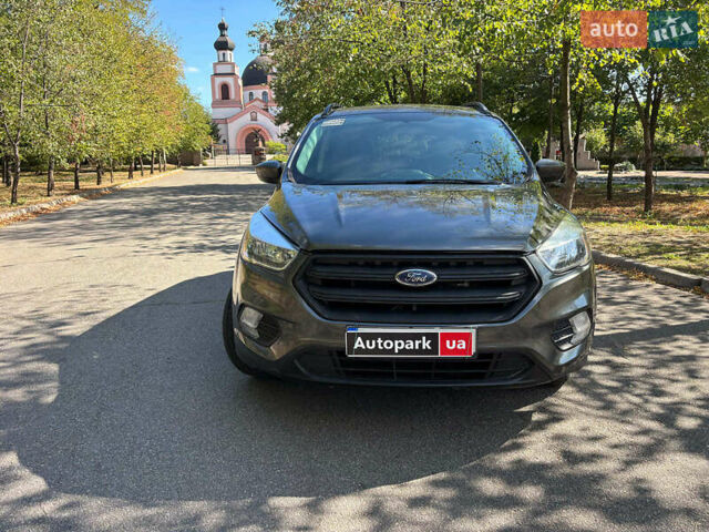 Серый Форд Эскейп, объемом двигателя 1.5 л и пробегом 104 тыс. км за 12990 $, фото 7 на Automoto.ua