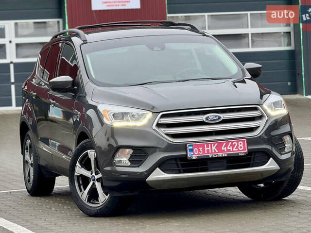 Серый Форд Эскейп, объемом двигателя 1.5 л и пробегом 166 тыс. км за 12477 $, фото 1 на Automoto.ua
