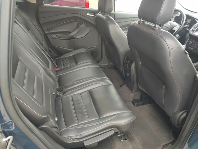 Серый Форд Эскейп, объемом двигателя 0 л и пробегом 188 тыс. км за 13000 $, фото 5 на Automoto.ua