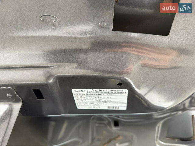 Серый Форд Эскейп, объемом двигателя 1.5 л и пробегом 177 тыс. км за 9900 $, фото 12 на Automoto.ua