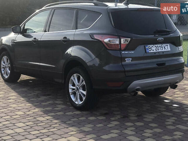 Сірий Форд Ескейп, об'ємом двигуна 1.5 л та пробігом 87 тис. км за 11000 $, фото 2 на Automoto.ua