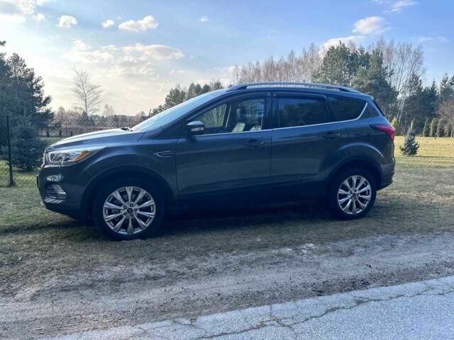 Серый Форд Эскейп, объемом двигателя 0 л и пробегом 82 тыс. км за 9600 $, фото 15 на Automoto.ua