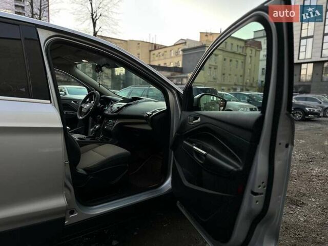 Серый Форд Эскейп, объемом двигателя 1.5 л и пробегом 190 тыс. км за 10700 $, фото 41 на Automoto.ua