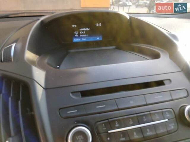 Сірий Форд Ескейп, об'ємом двигуна 1.5 л та пробігом 152 тис. км за 13000 $, фото 10 на Automoto.ua