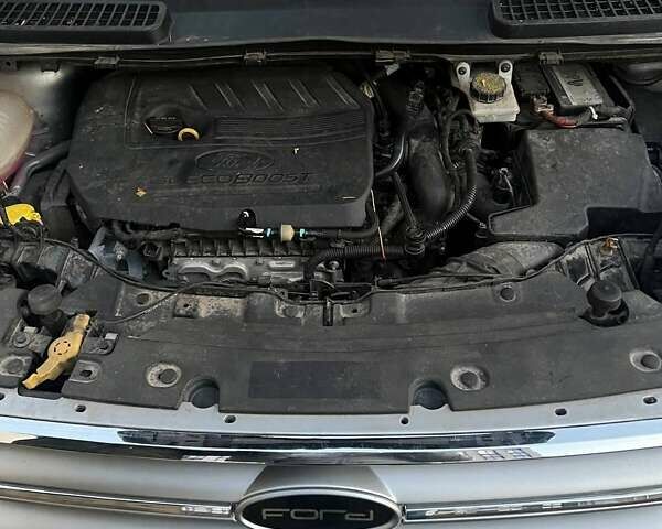 Серый Форд Эскейп, объемом двигателя 1.5 л и пробегом 190 тыс. км за 10700 $, фото 1 на Automoto.ua