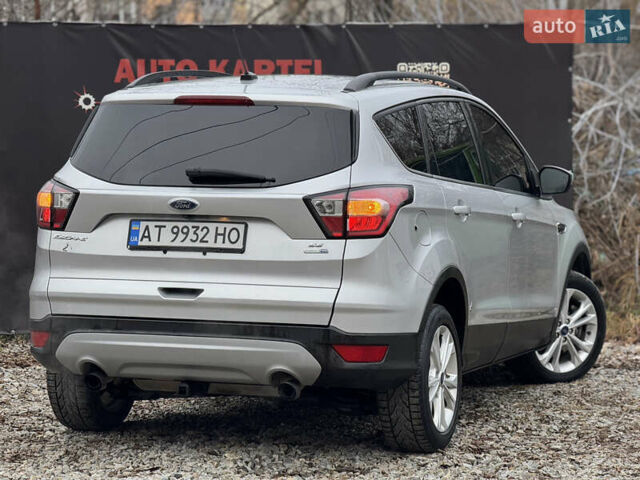 Сірий Форд Ескейп, об'ємом двигуна 1.5 л та пробігом 130 тис. км за 11499 $, фото 10 на Automoto.ua
