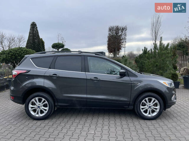 Сірий Форд Ескейп, об'ємом двигуна 1.5 л та пробігом 82 тис. км за 11999 $, фото 8 на Automoto.ua