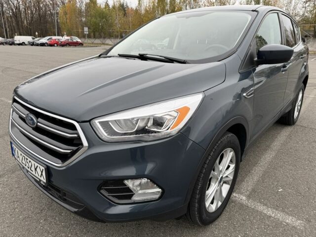 Сірий Форд Ескейп, об'ємом двигуна 1.5 л та пробігом 89 тис. км за 13850 $, фото 1 на Automoto.ua