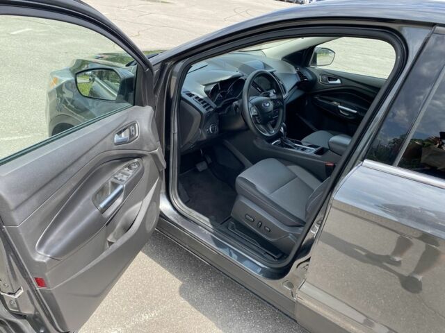 Серый Форд Эскейп, объемом двигателя 1.5 л и пробегом 40 тыс. км за 12000 $, фото 9 на Automoto.ua