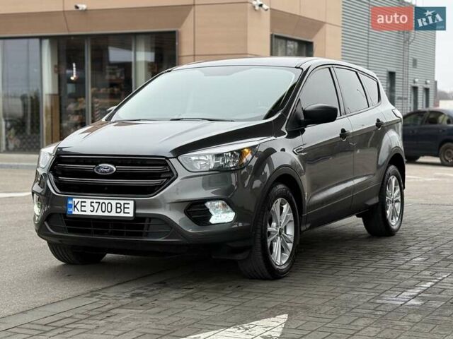 Серый Форд Эскейп, объемом двигателя 2.5 л и пробегом 148 тыс. км за 13500 $, фото 3 на Automoto.ua