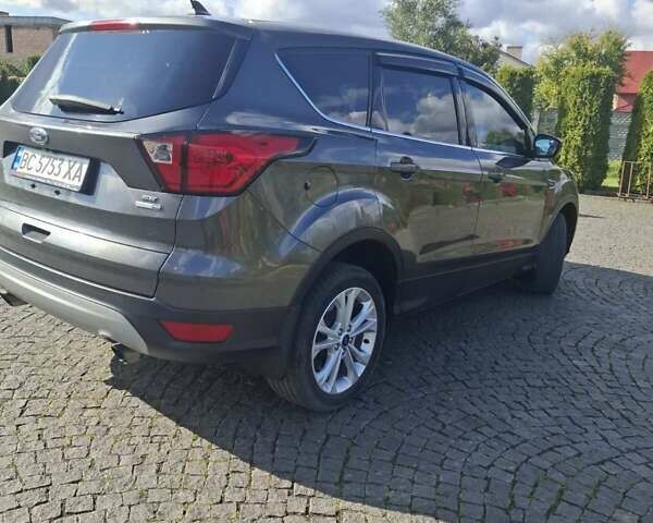 Серый Форд Эскейп, объемом двигателя 1.5 л и пробегом 195 тыс. км за 12700 $, фото 8 на Automoto.ua