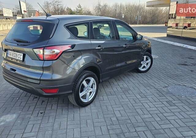 Форд Эскейп 2018 в Запорожье на Automoto.ua Серый Форд Эскейп, объемом двигателя 2.5 л и пробегом 82 тыс. км за 13100 $, фото 14 на Automoto.ua