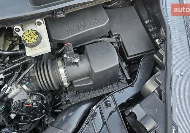 Форд Эскейп 2018 в Запорожье на Automoto.ua Серый Форд Эскейп, объемом двигателя 2.5 л и пробегом 82 тыс. км за 13100 $, фото 43 на Automoto.ua