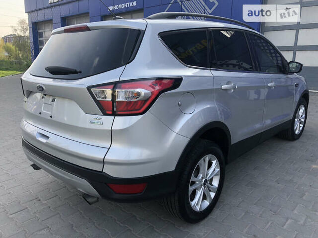 Сірий Форд Ескейп, об'ємом двигуна 1.5 л та пробігом 59 тис. км за 14300 $, фото 7 на Automoto.ua