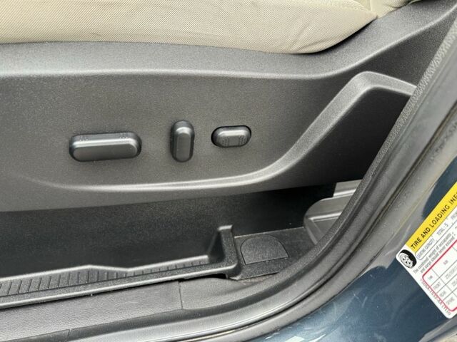 Сірий Форд Ескейп, об'ємом двигуна 1.5 л та пробігом 89 тис. км за 13850 $, фото 20 на Automoto.ua