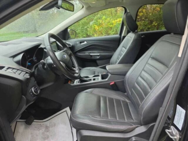 Сірий Форд Ескейп, об'ємом двигуна 2 л та пробігом 35 тис. км за 3700 $, фото 8 на Automoto.ua