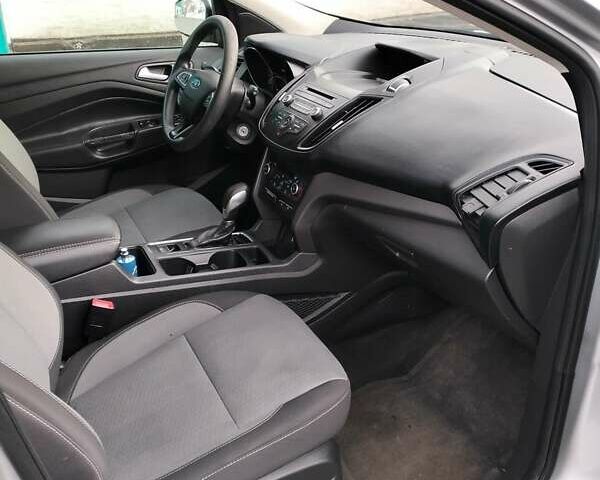 Серый Форд Эскейп, объемом двигателя 1.5 л и пробегом 174 тыс. км за 13500 $, фото 19 на Automoto.ua