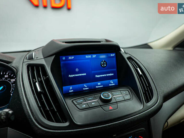 Серый Форд Эскейп, объемом двигателя 1.5 л и пробегом 106 тыс. км за 15261 $, фото 13 на Automoto.ua