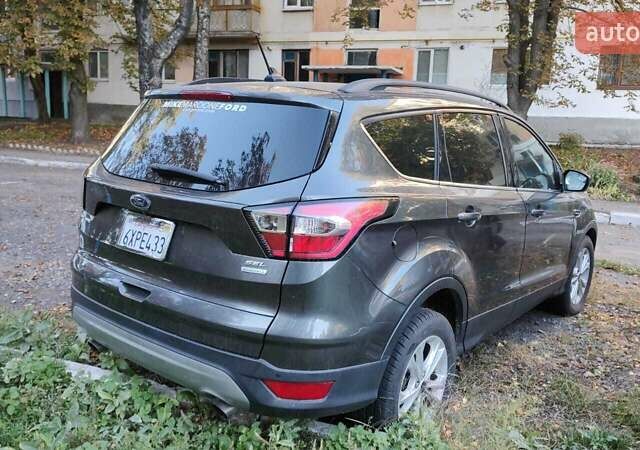 Серый Форд Эскейп, объемом двигателя 1.5 л и пробегом 139 тыс. км за 12600 $, фото 21 на Automoto.ua