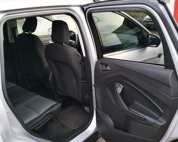 Серый Форд Эскейп, объемом двигателя 1.5 л и пробегом 174 тыс. км за 13500 $, фото 18 на Automoto.ua