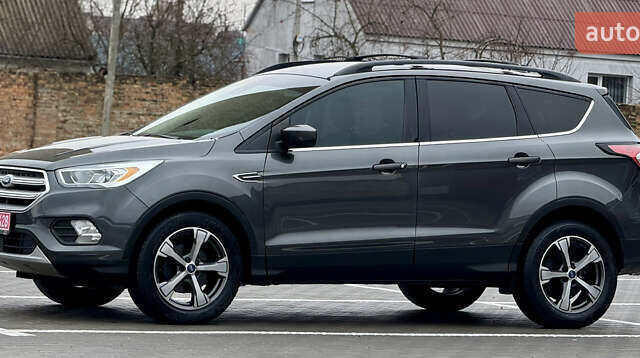 Серый Форд Эскейп, объемом двигателя 1.5 л и пробегом 166 тыс. км за 12477 $, фото 24 на Automoto.ua
