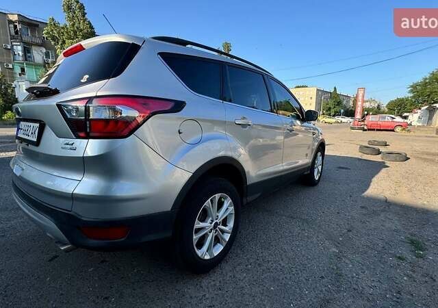 Серый Форд Эскейп, объемом двигателя 1.5 л и пробегом 122 тыс. км за 13900 $, фото 16 на Automoto.ua