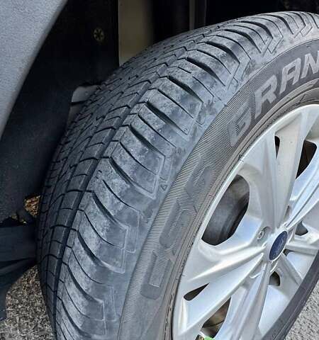 Серый Форд Эскейп, объемом двигателя 1.5 л и пробегом 122 тыс. км за 13900 $, фото 22 на Automoto.ua