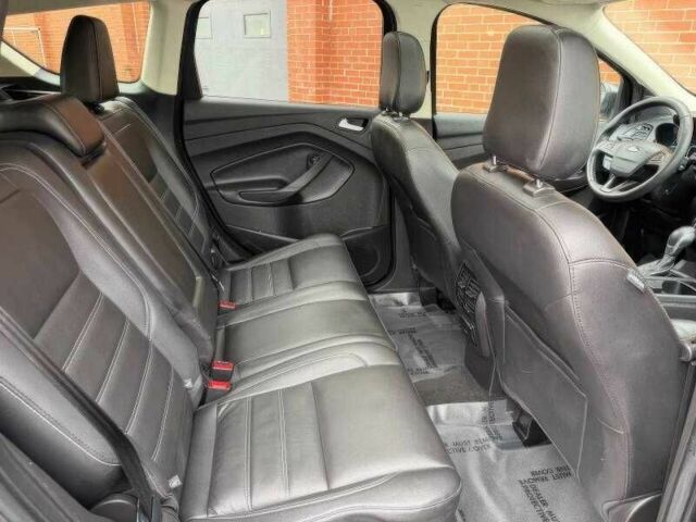 Сірий Форд Ескейп, об'ємом двигуна 2 л та пробігом 89 тис. км за 10000 $, фото 10 на Automoto.ua